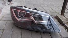 Load image into Gallery viewer, Frontscheinwerfer Seat Alhambra Sharan 7N5941752 Xenon Rechts Headlight