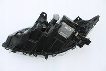 Load image into Gallery viewer, Frontscheinwerfer Renault Laguna III 260100035R 89901837 Xenon Rechts Headlight