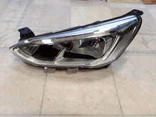 Laden Sie das Bild in den Galerie-Viewer, Frontscheinwerfer Ford Focus JX7B-13W030-AE Links Scheinwerfer Headlight