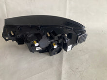 Laden Sie das Bild in den Galerie-Viewer, Frontscheinwerfer VW Id.4 11B941006A LED Rechts Scheinwerfer Headlight